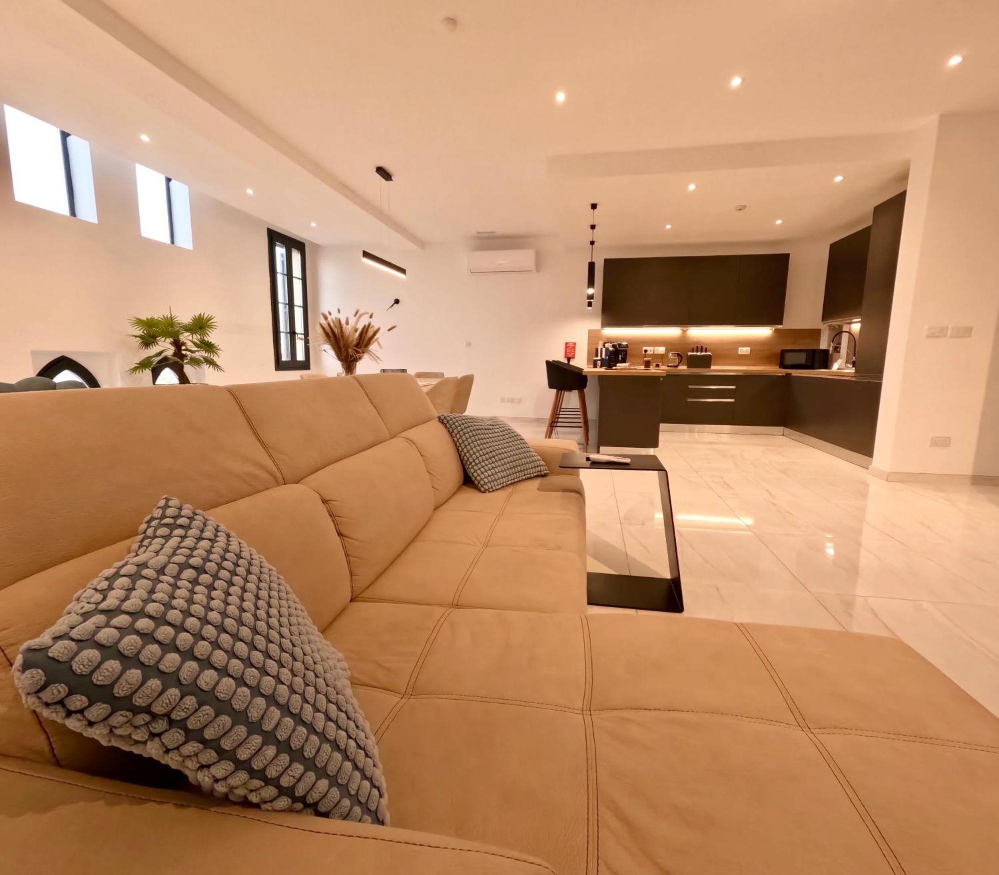 Modern Apartment In St Julian'S Malta, With Breathtaking Views Of Spinola Bay Saint Julian's Eksteriør billede